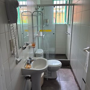 Habitación con 2 Camas Individuales